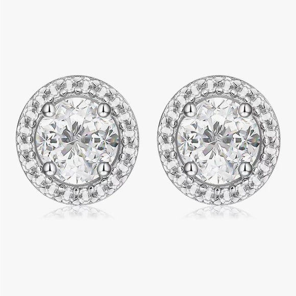 925 Sterling Silver Stud Earrings - Picture 2 of 5